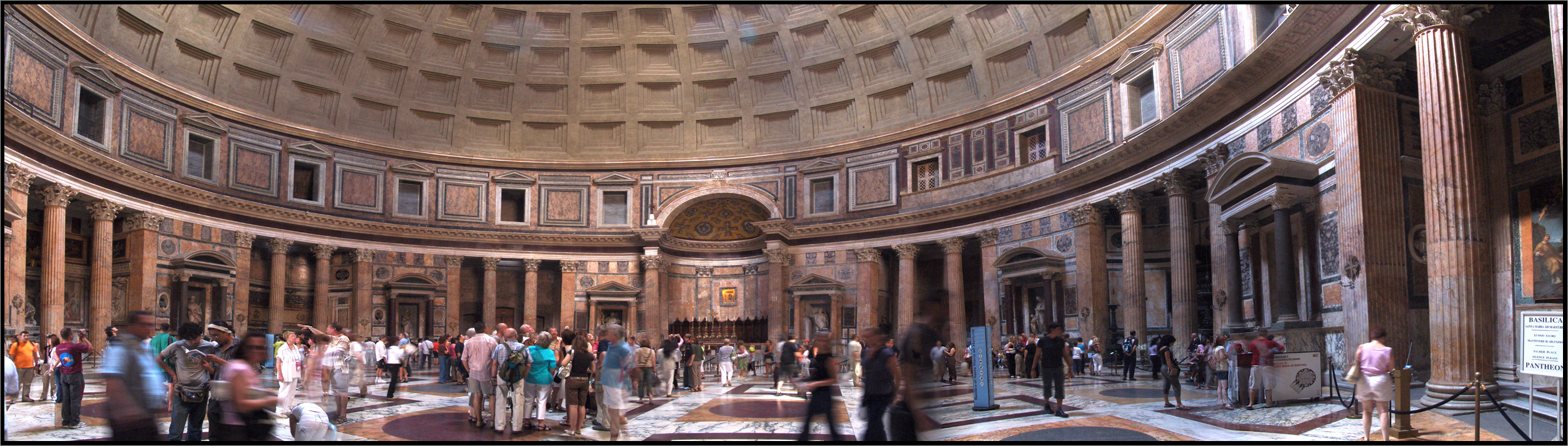 Le Pantheon, Rome, Italie, Ao�t 2006