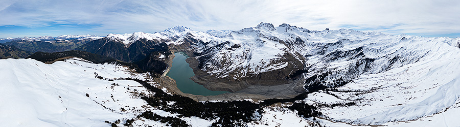 Lac et barrage de Roselend, Savoie, 2024